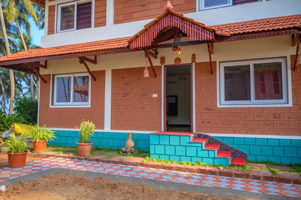 Glucklich Beach Cottages Кундапур Екстериор снимка