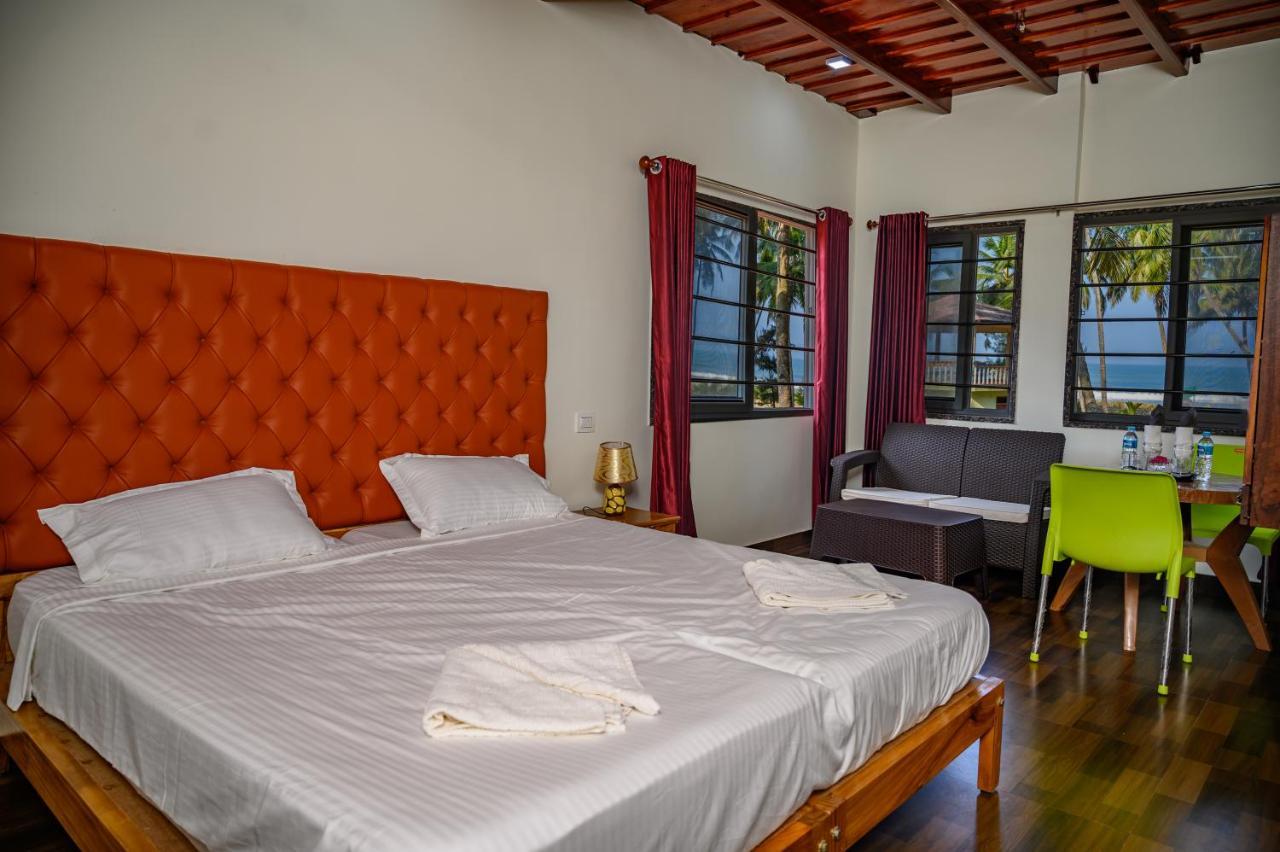 Glucklich Beach Cottages Кундапур Екстериор снимка