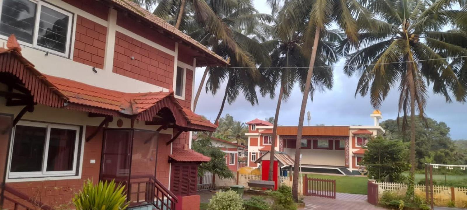 Glucklich Beach Cottages Кундапур Екстериор снимка
